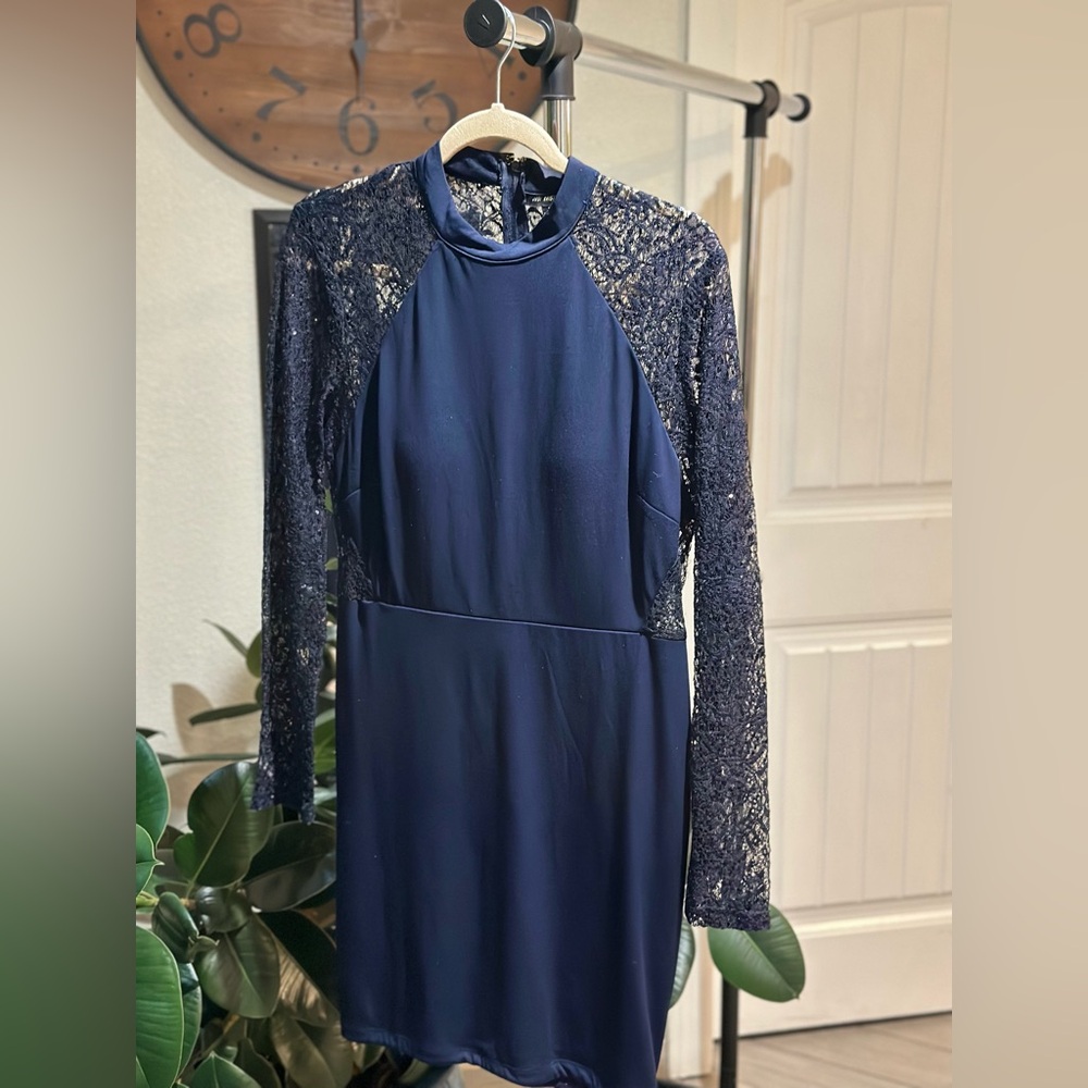 Women’s dress